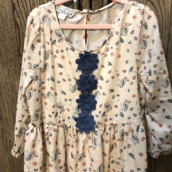 Pippa & Julie Dress in size 7. 3/4 sleeve length - Picture 2 of 6